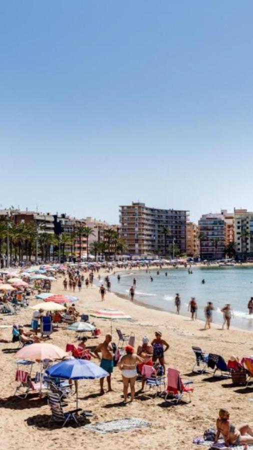 Apartaments Amalia On The Beach Торевьиа Экстерьер фото