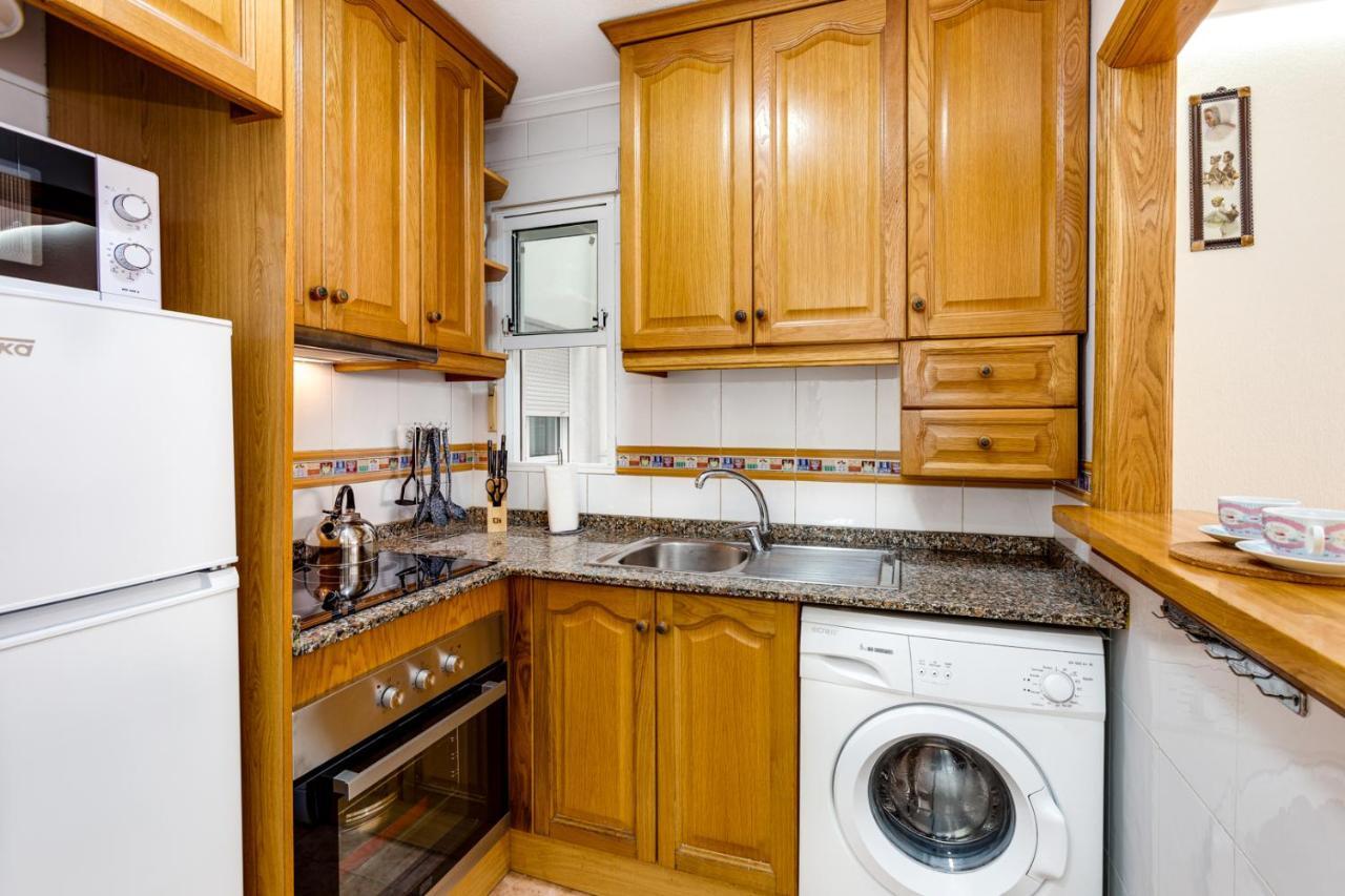 Apartaments Amalia On The Beach Торевьиа Экстерьер фото
