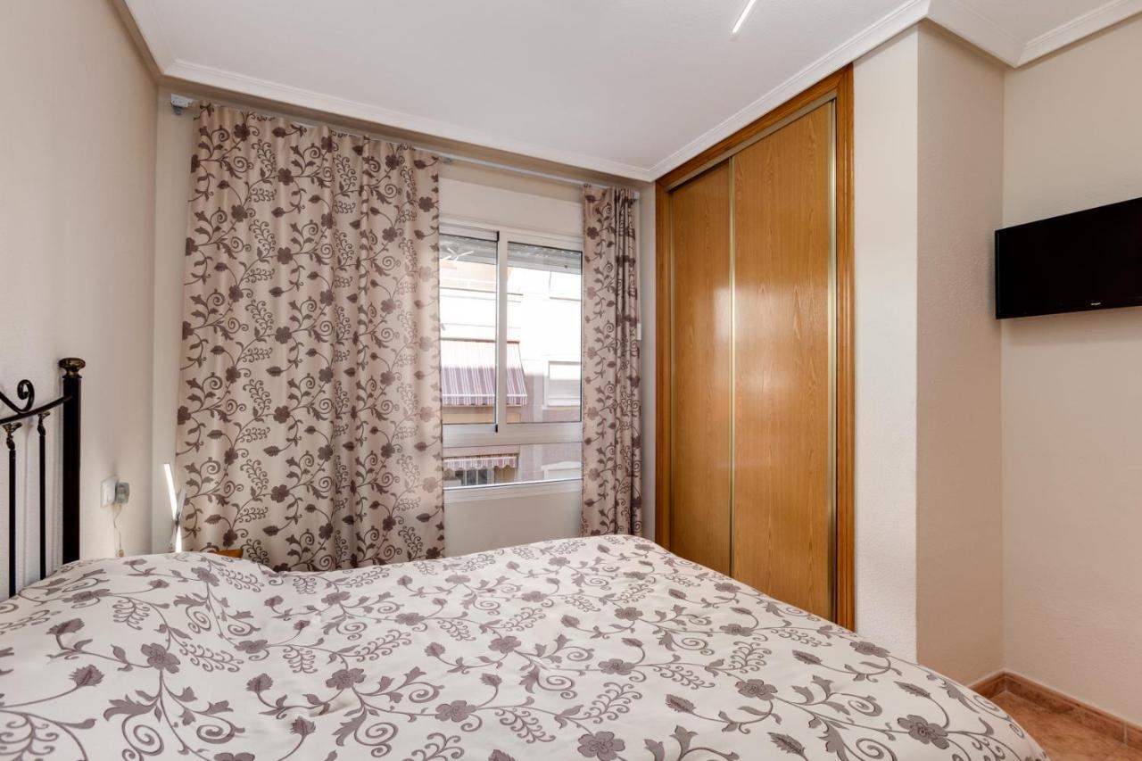 Apartaments Amalia On The Beach Торевьиа Экстерьер фото