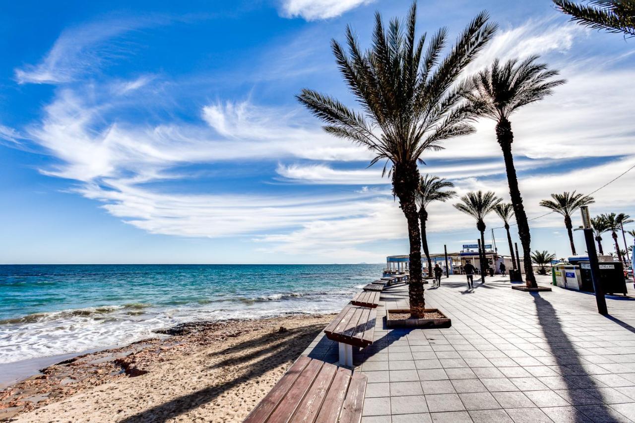 Apartaments Amalia On The Beach Торевьиа Экстерьер фото